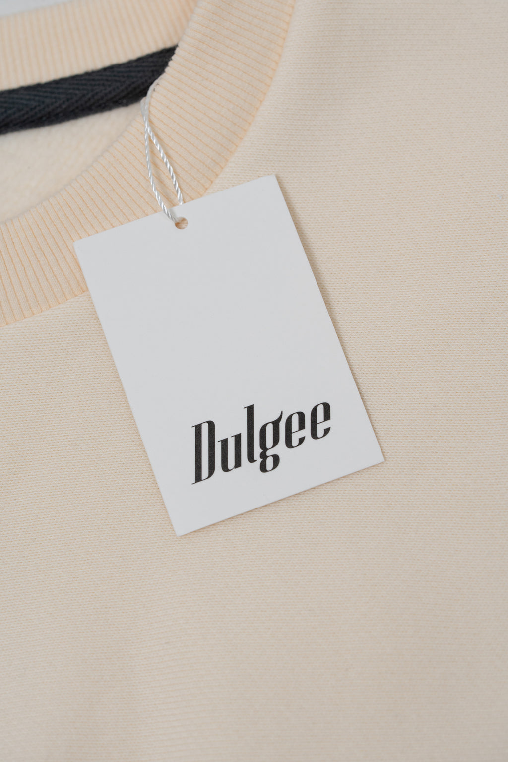 Dulgeeスウェット