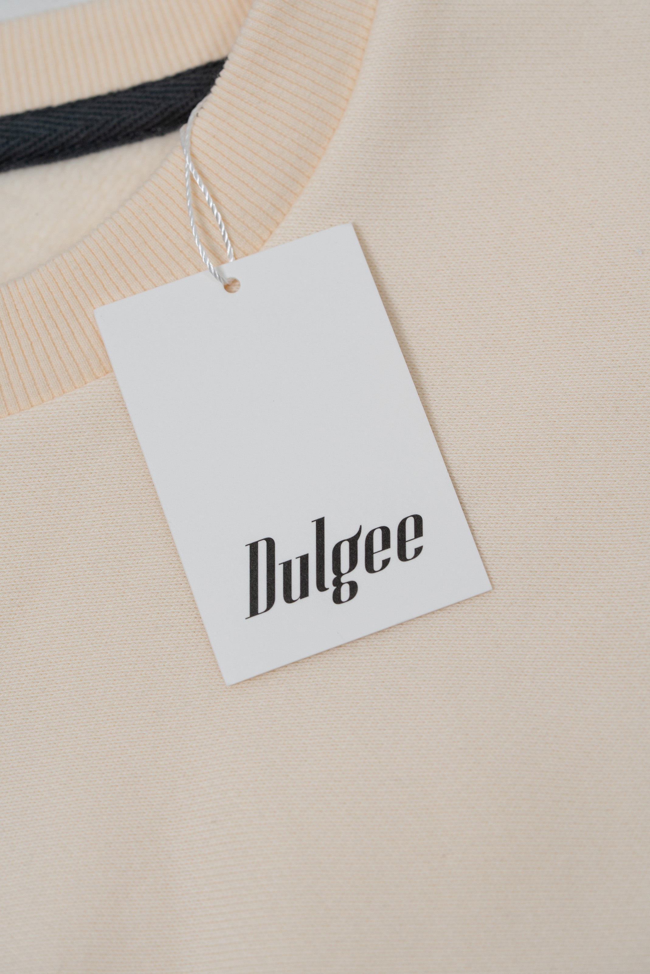 Dulgeeスウェット